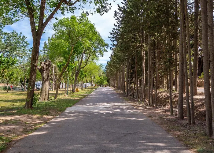 בית נופש Forest & Oslo L' Escala