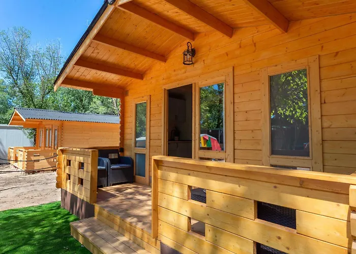 Forest & Oslo בית נופש